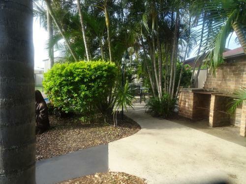 Apurla Hervey Bay - Located At The Point