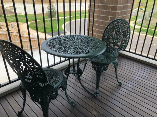 Seabreeze Haven -wifi, Netflix, Pet Friendly Beach House