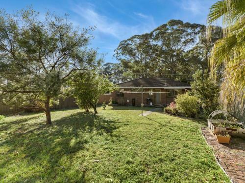 A Classic Bayside Pet Friendly Cottage