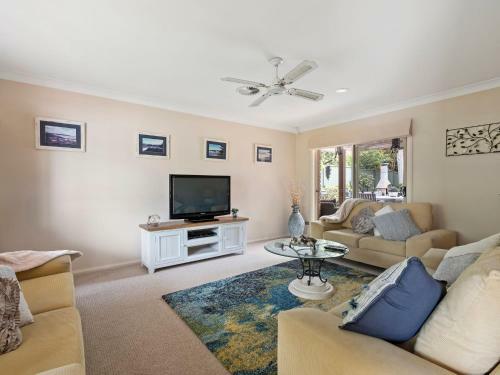 Coast Away 86 Lockhart Avenue