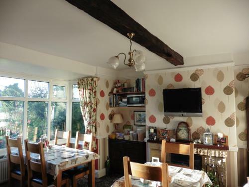 Hillside Bed And Breakfast