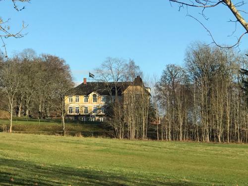 Hunnebergs G�rd Hostel & Camping