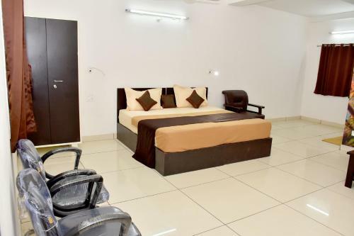 Hotel Avantika Taurus International