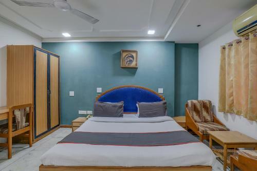Collection O 83345 Hotel Mamta