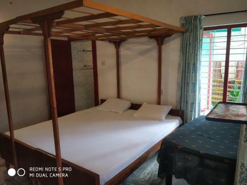 Hostal Deauvill Home Stay
