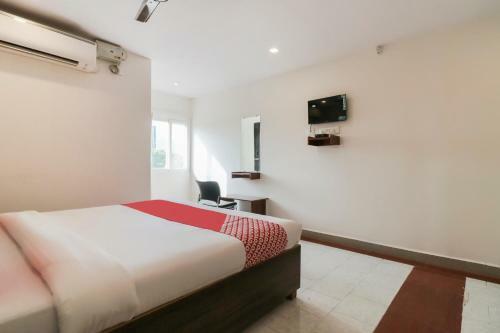 Hotel Oyo Flagship 16390 Sujatha Nirmala Convent Rd