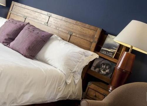 Hostal Sutherlands Guest House