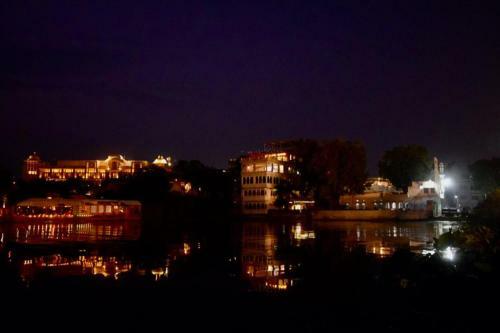 One Light Hostel