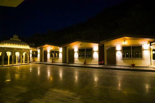Hotel Badi Garh Palace Resort & Spa