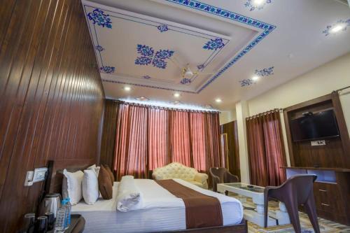 Hotel Badi Garh Palace Resort & Spa