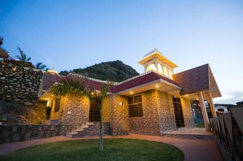 Hotel Badi Garh Palace Resort & Spa