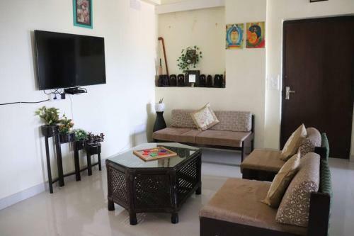 Apartamento Treasure Home, Centrally Located 3bhk