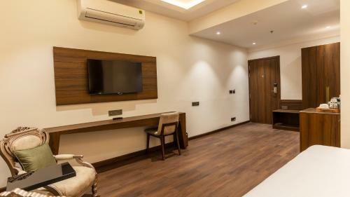 Aura Boutique Hotel
