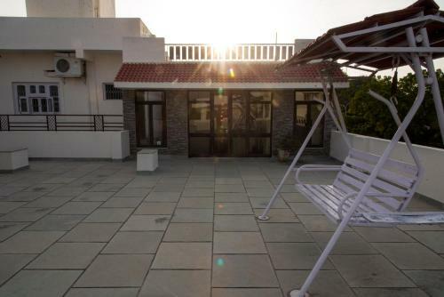 Dev Vijay -city Centre Boutique Homestay