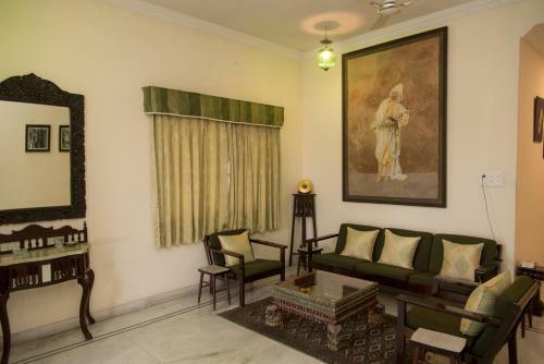 Dev Vijay -city Centre Boutique Homestay