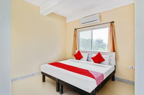 Oyo 60617 Hotel Mayur