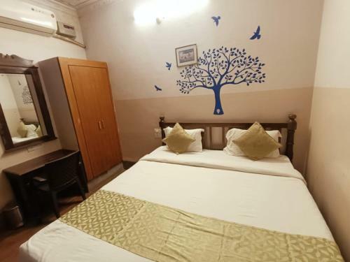 Hotel The Ishani Vilas