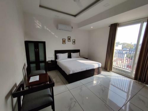 Hotel Nikanshvee, Udaipur