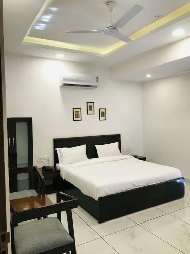 Hotel Nikanshvee, Udaipur