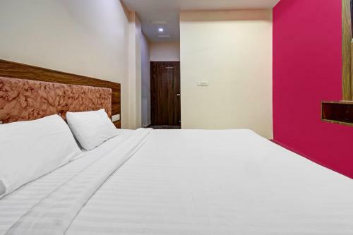 Oyo 86002 Hotel Komal Palace
