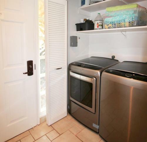 Kaanapali Royal J303