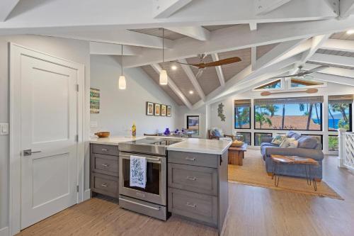 129-3 Puamana Ocean View