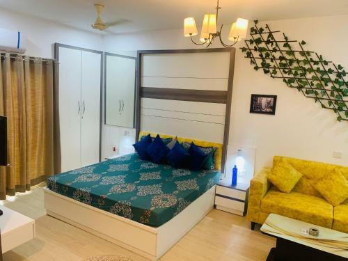 Apartamento The Buddha Square Near India Expo Mart
