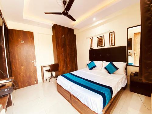 Hotel Admire Inn "atta Market, Noida Sector 18"