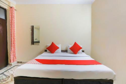 Hotel Oyo 74693 Jmd Guest House