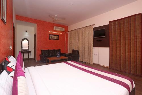 Capital O Hotel Town Home
