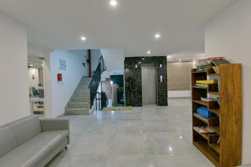 Hotel Fortune Inn- Noida Sector 19