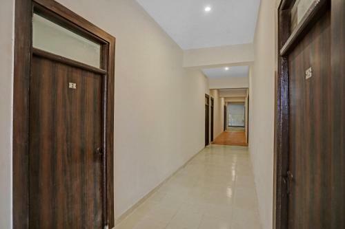 Hotel Spot On 82185 Noida House