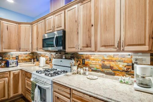Wooded Heights River Retreat