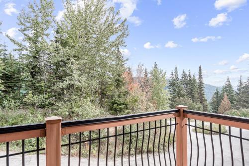 Heart Of Schweitzer Condo