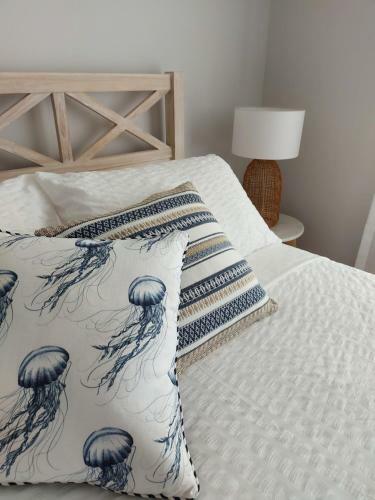 'shelly Beach Horizon' Coastal Beach House