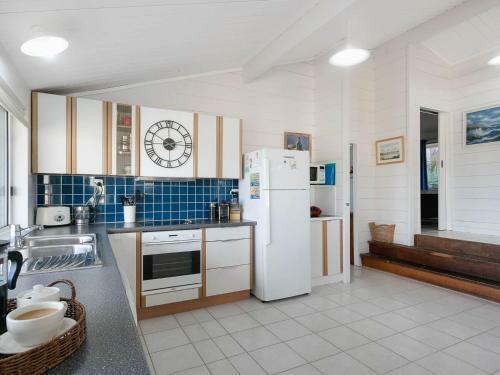 Wave And See 53 Gold Coast Drive