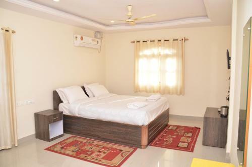 Hotel Hills Den Guest House