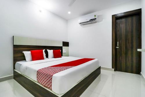 Hotel Oyo 48529 H5