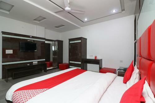 Oyo 22977 Hotel Alpine