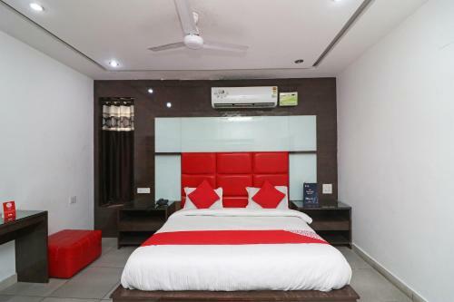 Oyo 22977 Hotel Alpine