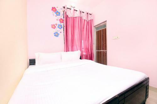 Hotel Spot On 37127 HC Palace