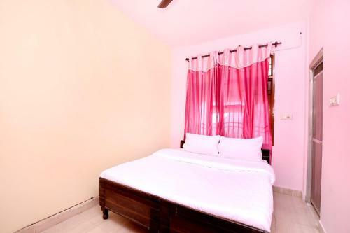 Hotel Spot On 37127 HC Palace