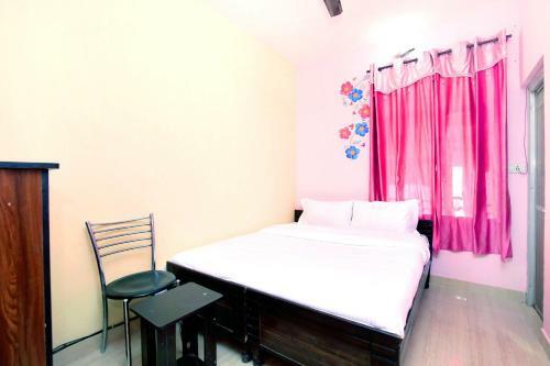 Hotel Spot On 37127 HC Palace