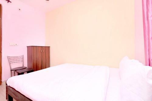 Hotel Spot On 37127 HC Palace