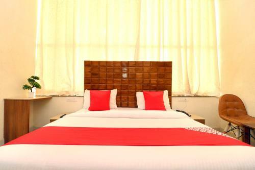 Oyo 28142 Hotel Sharrytel