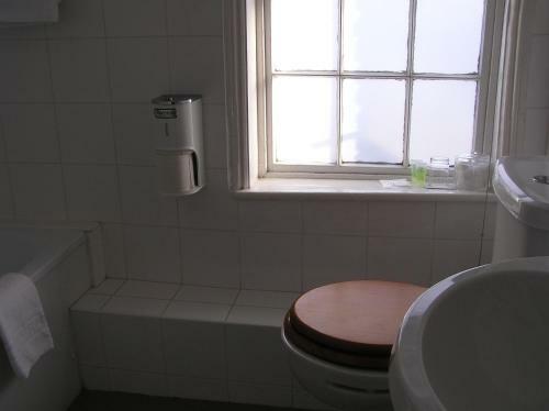 Hostal Cadogan Hotel