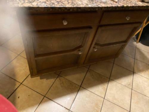 Cheerful 4 Br/2 Baths Between Evansville/ Newburgh