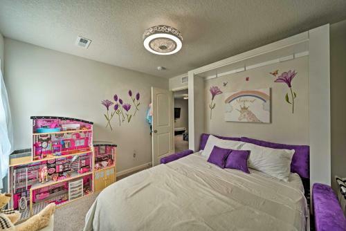 Dewitt Home With Patio, Fire Pit, And Gas Grill!