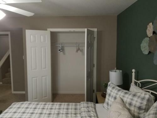 Villa Completebnb Presents Mkn1213n, Stunning 3br 2bath Townhouse
