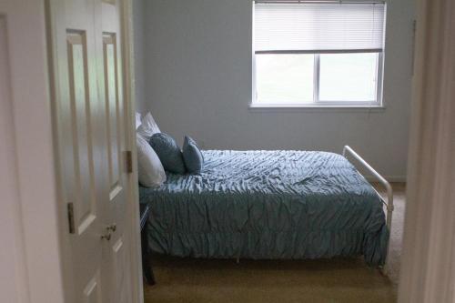 Villa Completebnb Presents Mkn1108, Beautiful 3br 2bath Townhome